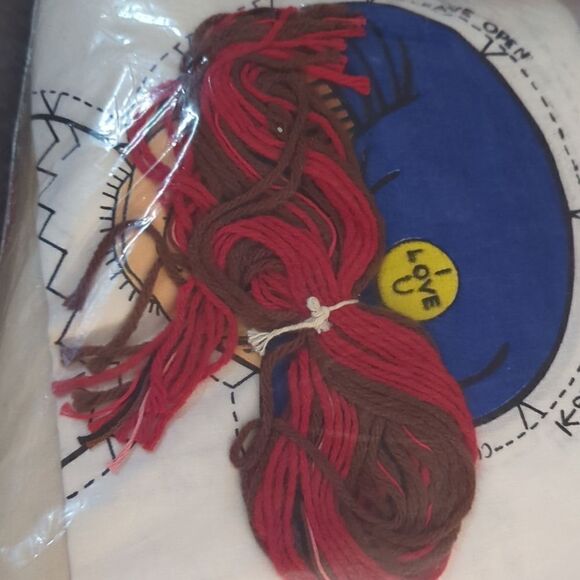 Vintage Crewel creative stitchery kit Moppets boy doll NIP - Picture 6 of 6